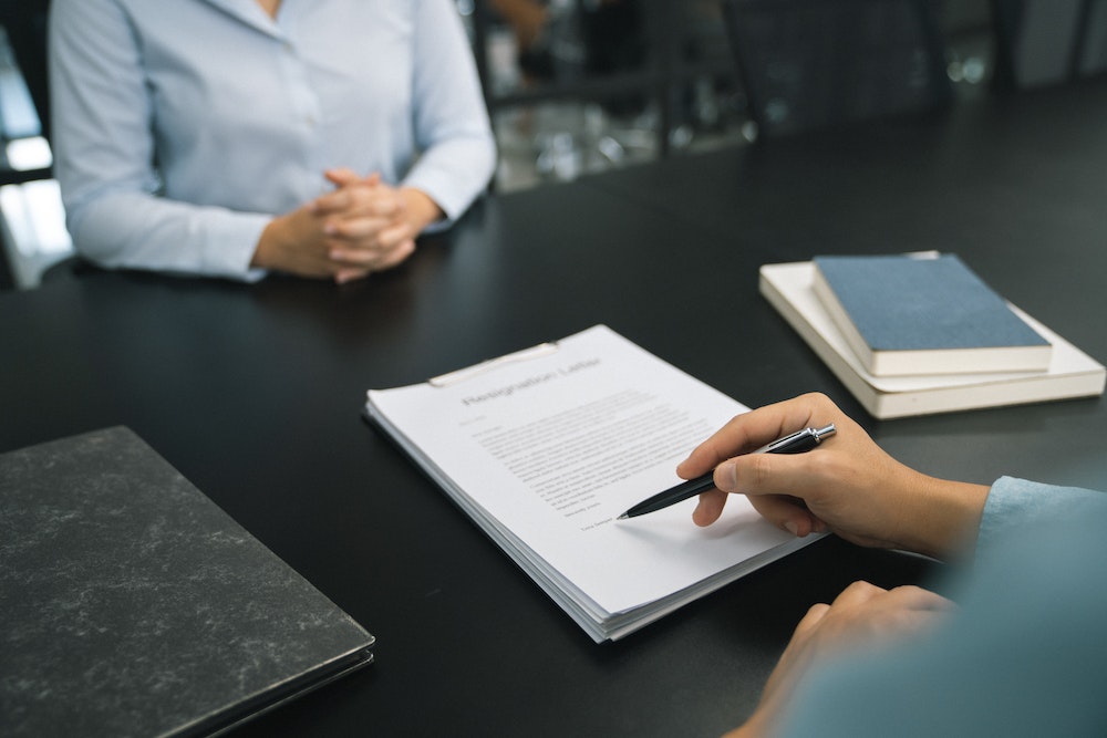 Comprendre et gérer efficacement la rupture de la période d'essai : un guide pour employeurs et employés