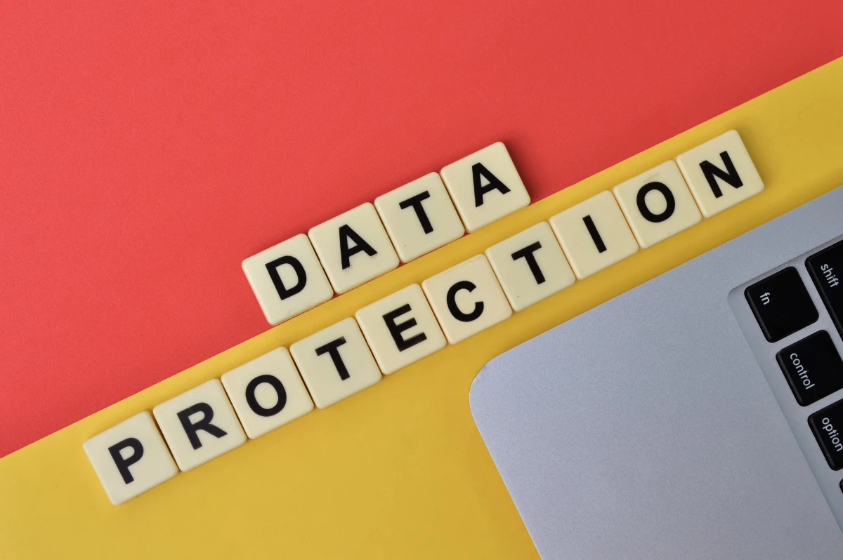 La protection des données dans les services de santé en ligne : enjeux et recommandations