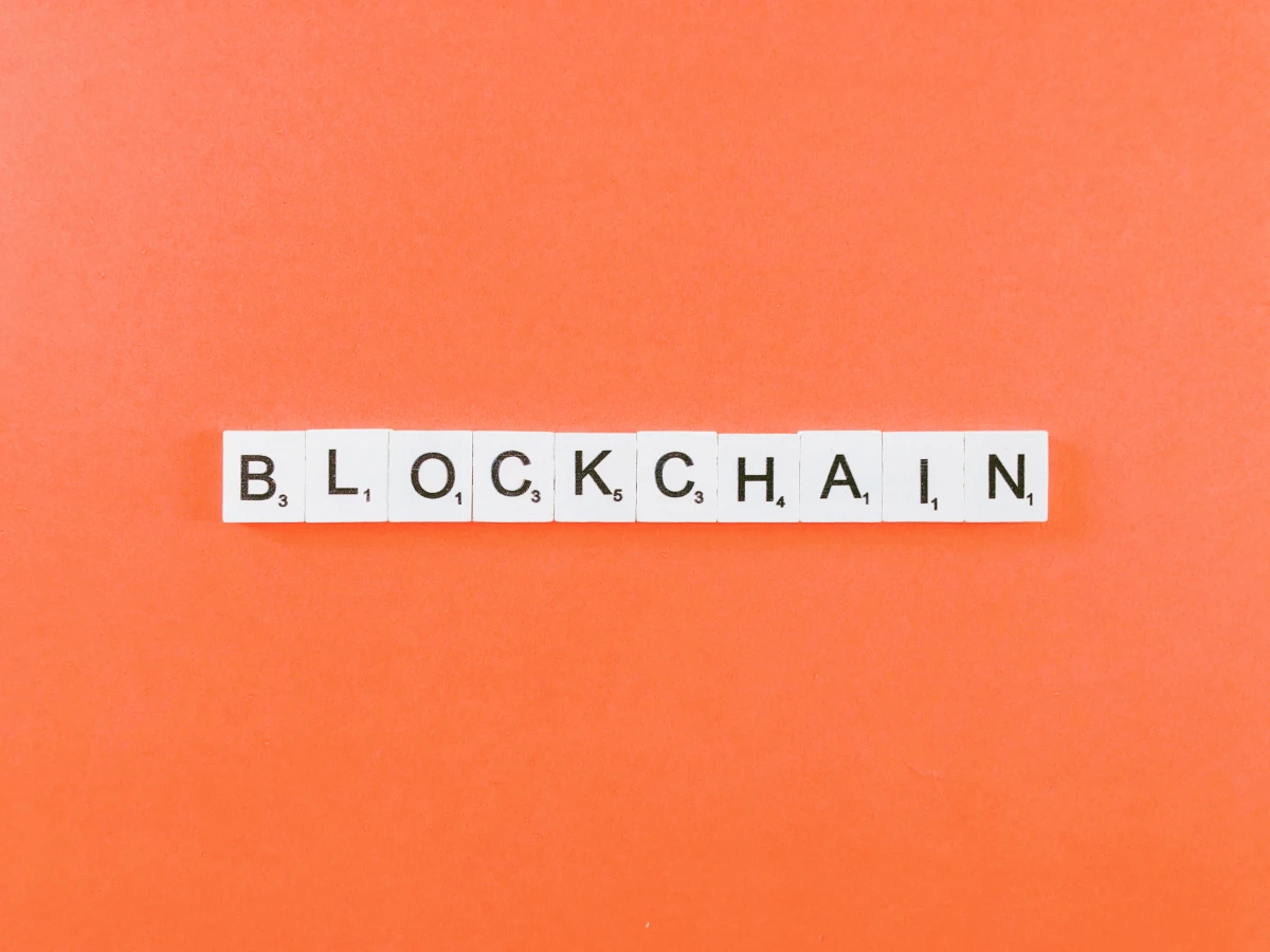 Blockchain et cryptomonnaies : décryptage des enjeux juridiques