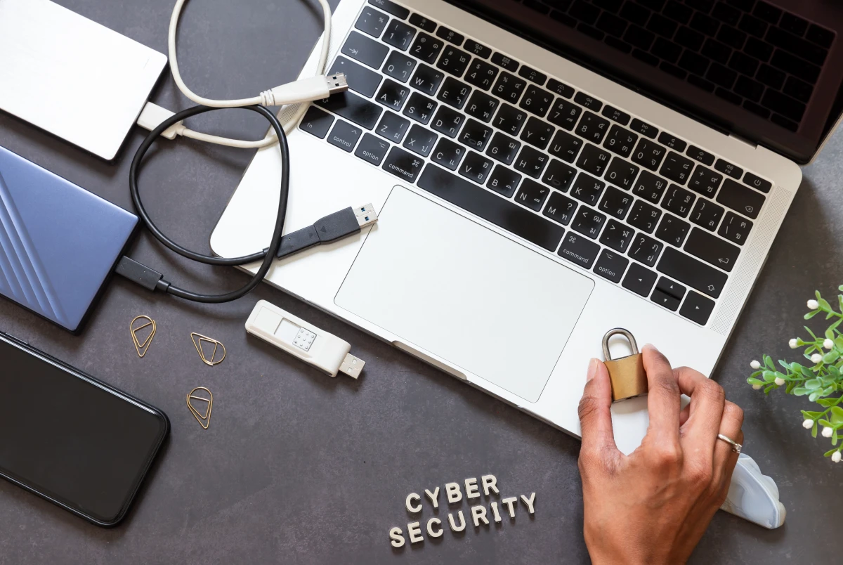 Les enjeux juridiques de la cybersécurité dans les entreprises : une responsabilité à ne pas négliger